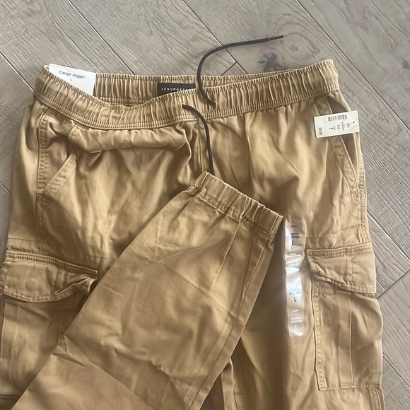 Cargo Pants - Picture 5 of 6